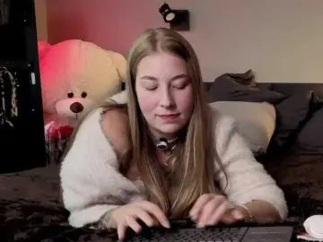 ShowmeYourfetish  live sex cam
