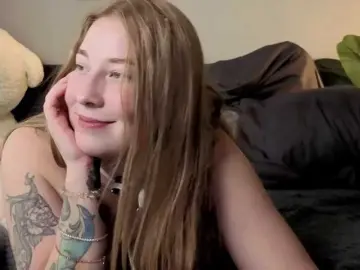 ShowmeYourfetish  live sex cam