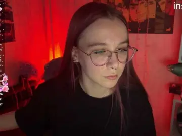 Adrenalinse  live sex cam