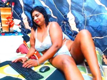 Indianerotica69  live sex cam