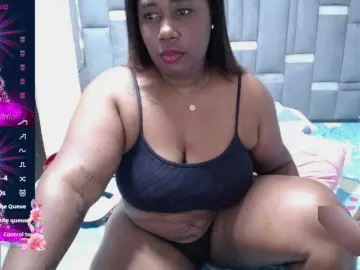 Thickebonymilf  live sex cam