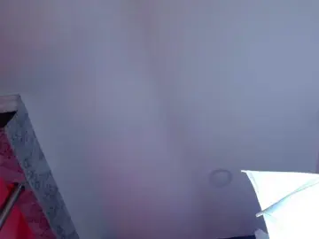 CrystalBrooke3x  live sex cam