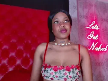 CrystalBrooke3x  live sex cam