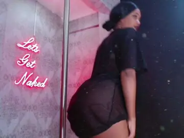 CrystalBrooke3x  live sex cam