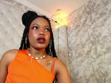 CrystalBrooke3x  live sex cam