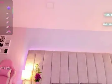 EllaThorne  live sex cam