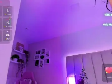 EllaThorne  live sex cam