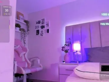 EllaThorne  live sex cam