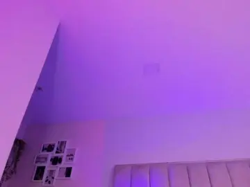EllaThorne  live sex cam