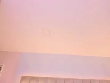 EllaThorne  live sex cam