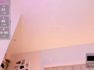 EllaThorne  live sex cam