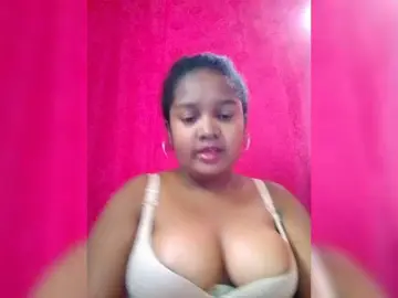 Ezrahsexy  live sex cam