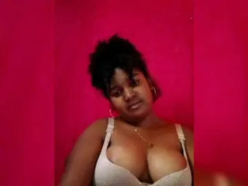 Ezrahsexy  live sex cam