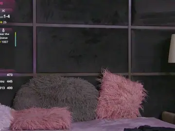 KiannaDestiny  live sex cam