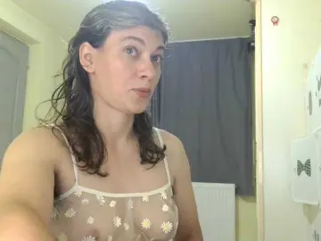 MercyLoves  live sex cam