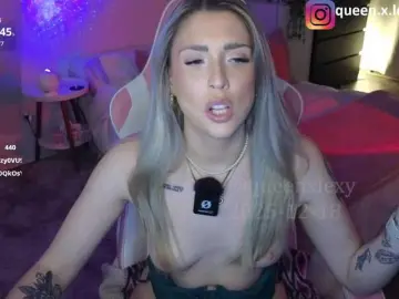 Queenxlexy  live sex cam