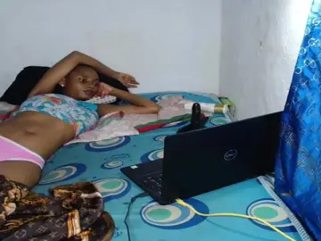 Sexykimxx  live sex cam