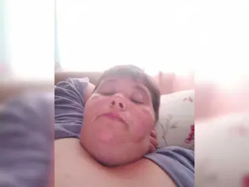 AthomeTi  live sex cam
