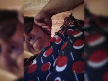 AthomeTi  live sex cam
