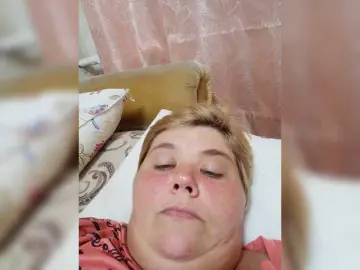 AthomeTi  live sex cam