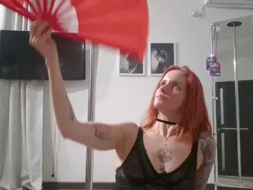 ErikaOps  live sex cam