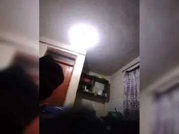 LizSwee  live sex cam