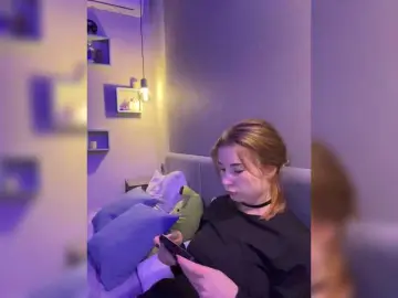 Luna556  live sex cam