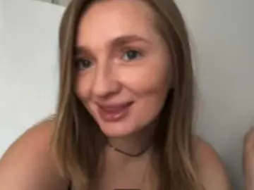 LyndaJovich  live sex cam