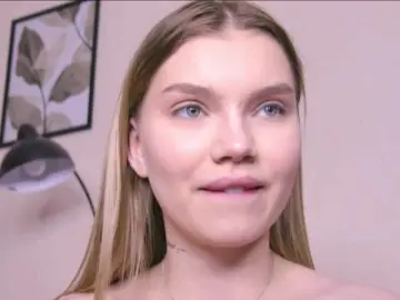 Monasteela  live sex cam