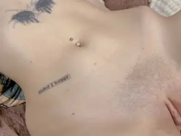 Monasteela  live sex cam