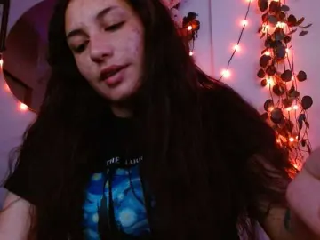 Ratienterciopelo  live sex cam