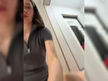 Vishka69  live sex cam