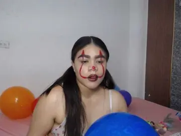 2moonsfulloflove  live sex cam