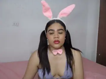 2moonsfulloflove  live sex cam