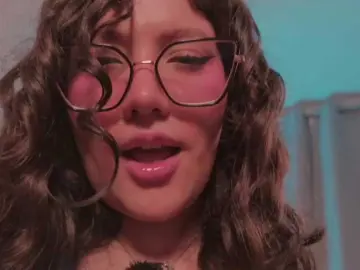 AmberFarrell  live sex cam