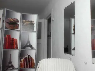 HelenMoo  live sex cam