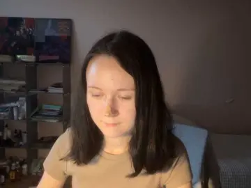 JosephinaYeaton  live sex cam