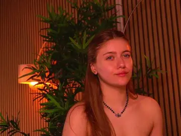 KhloeDavis  live sex cam