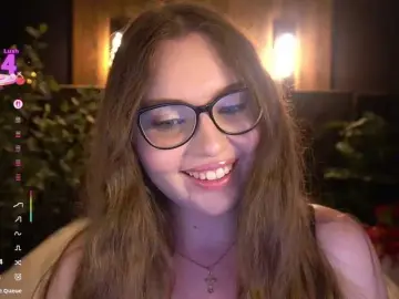LuxSopphia  live sex cam