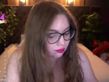 LuxSopphia  live sex cam