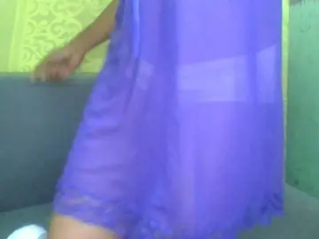 NADIAH  live sex cam