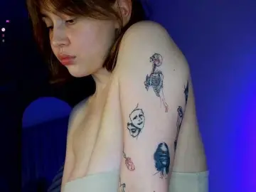 Sweetdreamss  live sex cam