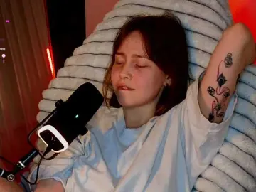 Sweetdreamss  live sex cam