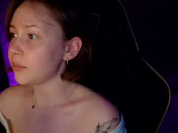Sweetdreamss  live sex cam