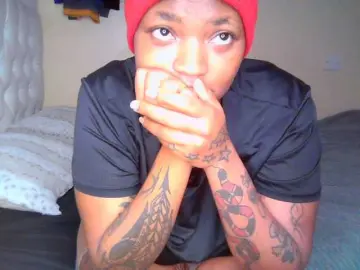 Blackchully9  live sex cam