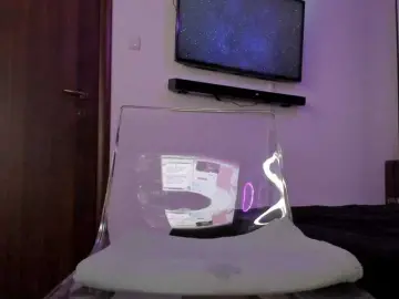 Bri4anna  live sex cam