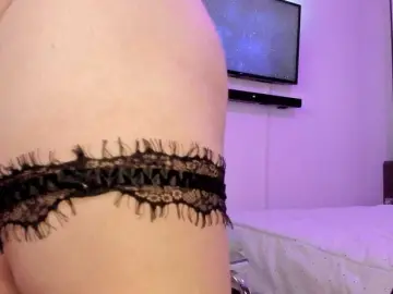 Bri4anna  live sex cam