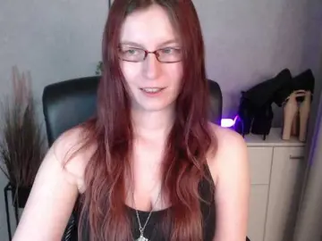 EmmaHeart  live sex cam