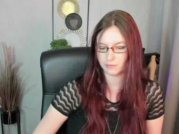 EmmaHeart  live sex cam