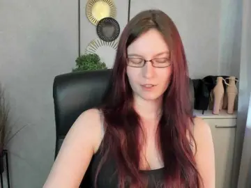 EmmaHeart  live sex cam